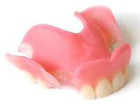 スマイルデンチャー